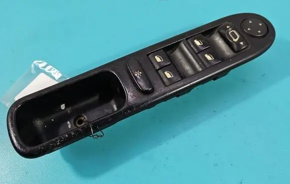 Peugeot 307 Electric window control switch 96351623XT IMPRK1565590