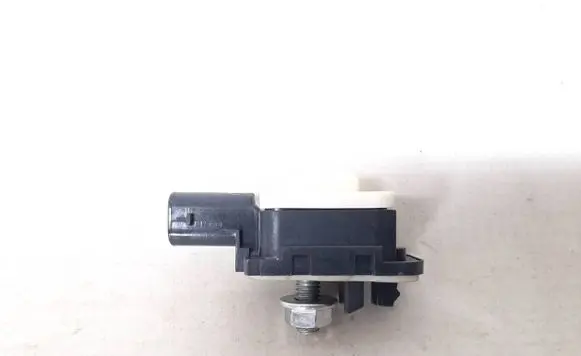 BMW 2 F22 F23 Airbag deployment crash/impact sensor 9217711 65779217711