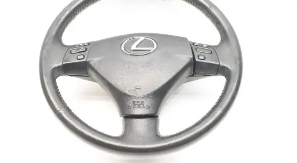 Lexus RX 450H Steering wheel