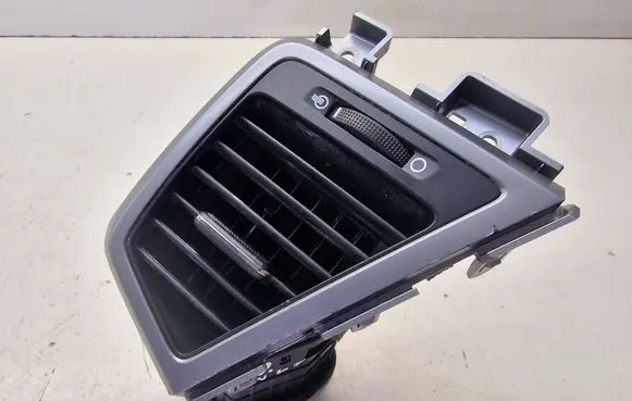 Hyundai Tucson TL Dashboard side air vent grill/cover trim 97480D7900