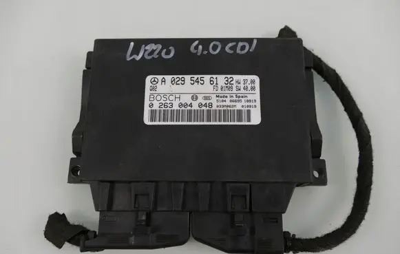 Mercedes-Benz S W220 Parking PDC control unit/module A0295456132