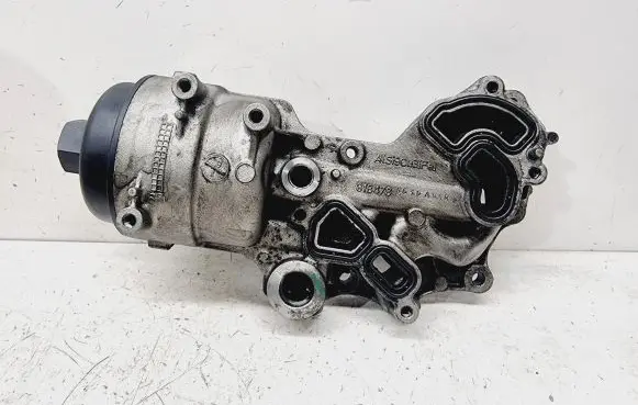Citroen C5 Aircross Oil filter mounting bracket 9823532380
