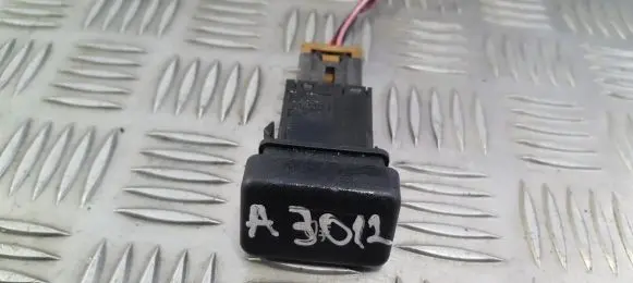 Nissan Almera Fog light switch 