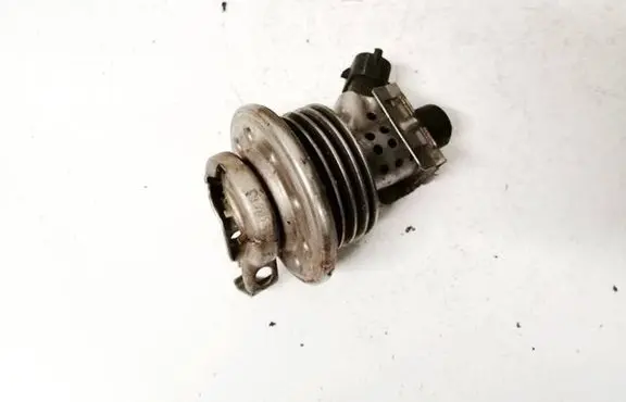 Volkswagen PASSAT B7 Fuel pressure sensor 3c0131113c 04440210211