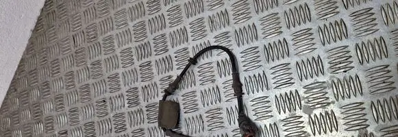 Opel Vectra C Front ABS sensor wiring 