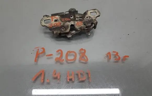 Peugeot 208 Engine bonnet/hood lock/catch