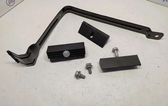 Battery bracket