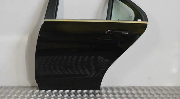 Mercedes-Benz C W205 Rear door A2057307704