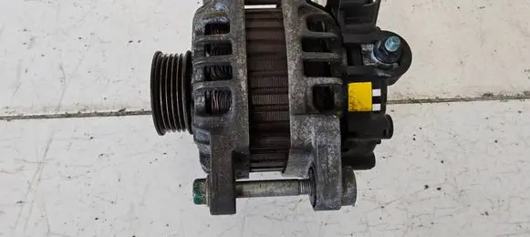 KIA Rio Generator/alternator 2614287 3730003350