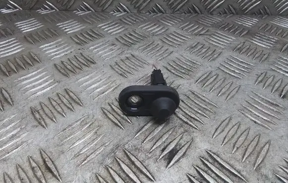 Toyota Prius+ (ZVW40) Front door sensor 