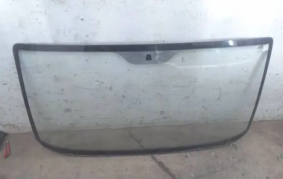 Citroen Jumper Front windscreen/windshield window