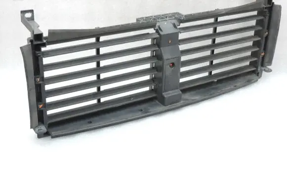 Opel Vivaro Radiator cooling fan shroud 93867883 620C43334R