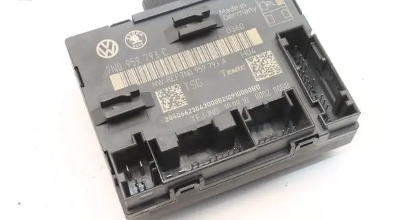 Volkswagen Sharan Door control unit/module 7N0959793C