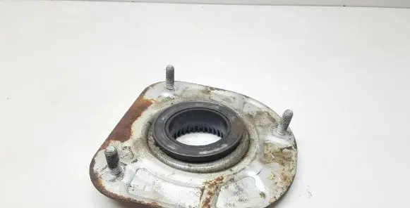 Volvo XC90 Front upper strut mount 