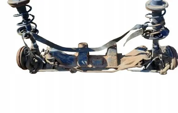 Mitsubishi Colt Stub axle 