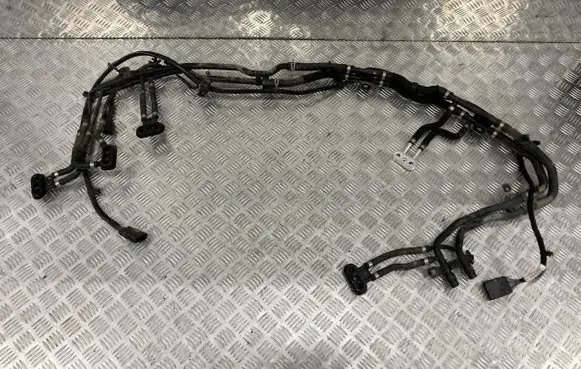 Citroen C4 III e-C4 Hybrid/electric vehicle battery cooling hoses/tubes PK14435