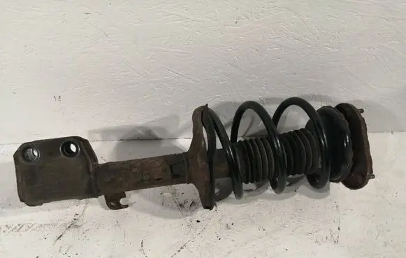 Toyota Avensis T250 Front shock absorber/damper 4852009D70 4813105820