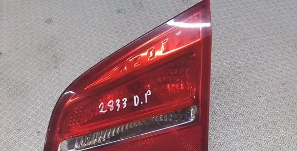 Opel Meriva B Tailgate rear/tail lights 21628003