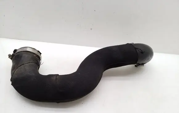 Audi A4 S4 B8 8K Intercooler hose/pipe 8K0145738M