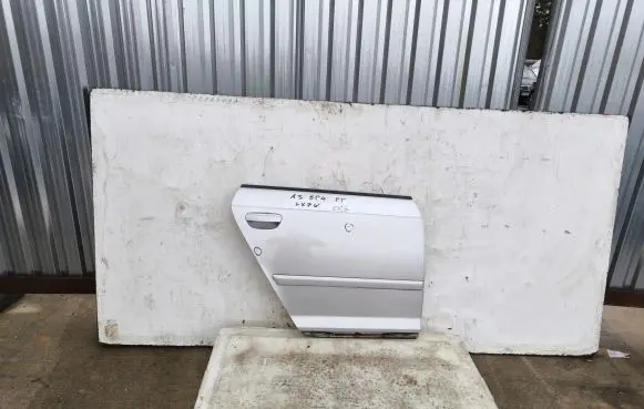 Audi A3 S3 A3 Sportback 8P Rear door