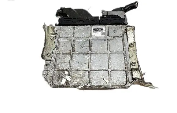 Toyota Avensis T270 Engine control unit/module 89661-05D22