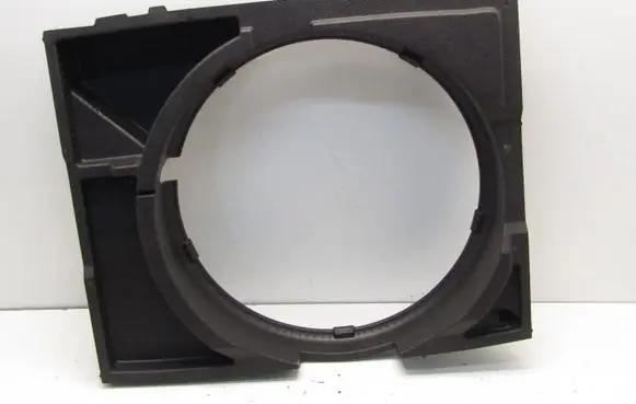 Audi Q3 8U Spare wheel section trim 8U0012109E