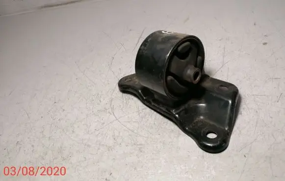 Mitsubishi Space Star Engine mount bracket 3318029
