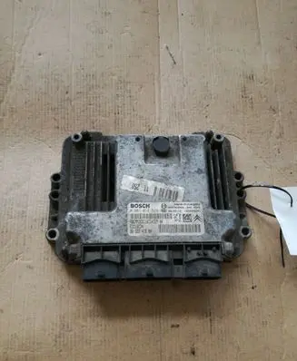 Peugeot 206 Engine control unit/module 0281012528 9659341880