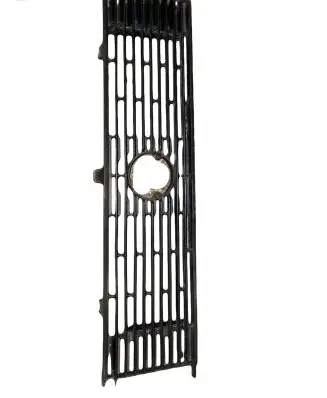 Volkswagen Jetta I Front grill