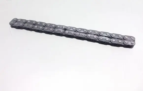 Volkswagen PASSAT B6 Oil pump chain 
