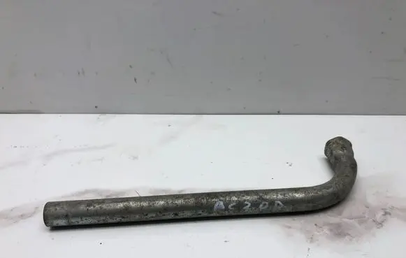 Volkswagen PASSAT B6 Wheel nut wrench 4D0012219A