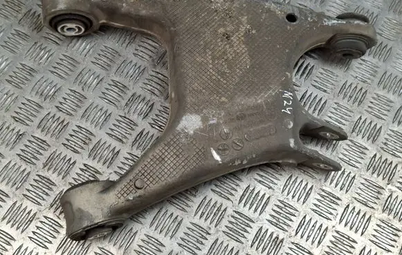 Rear upper control arm/wishbone