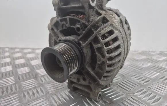 Mercedes-Benz E W211 Generator/alternator A2721540002
