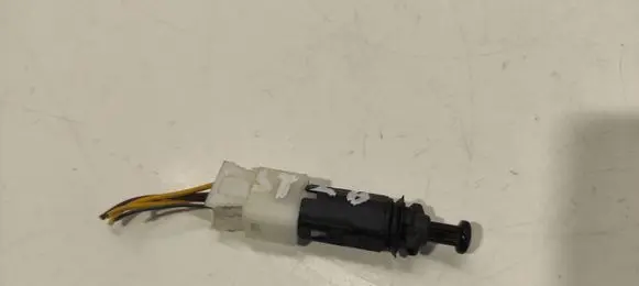 Renault Laguna II Brake pedal sensor switch