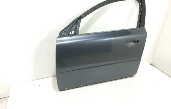 Volvo V70 Front door