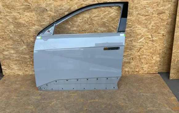 Hyundai Ioniq 5 Front door B013165