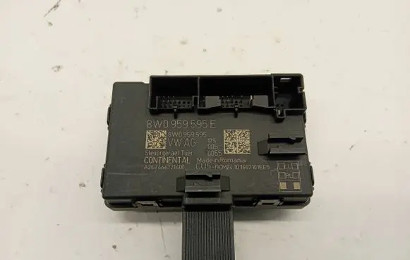 Audi A4 S4 B9 Door control unit/module 8W0959595E 8W0959595 A2C7466721400