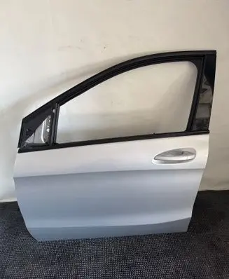 Mercedes-Benz B W246 W242 Front door 761