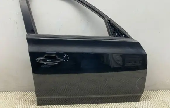 BMW X3 E83 Front door