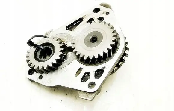Mitsubishi Colt Oil pump 7476747163
