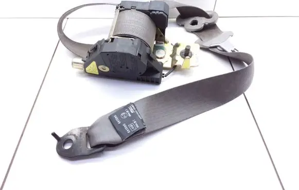 Jaguar S-Type Front seatbelt XW4A54611B09 E13040149