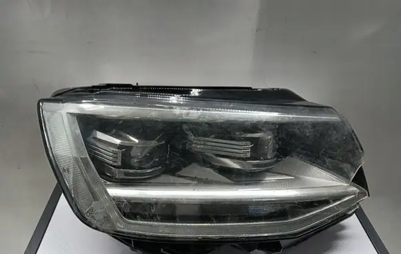 Volkswagen Multivan T6 Headlight/headlamp 7E1941036