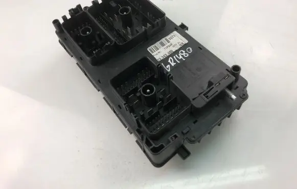 Opel Insignia A Fuse box set 13222782