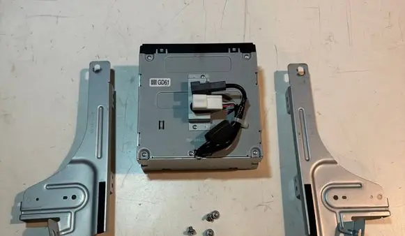 Subaru Outback (BT) CD/DVD changer 86451AN60B