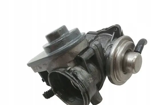 Mitsubishi Outlander Throttle valve 038128063L
