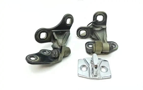 BMW Z4 E85 E86 Front door hinges set 705174808 7067805 79856