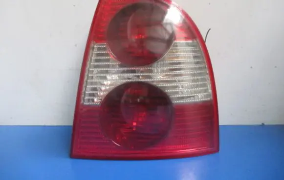 Volkswagen PASSAT B5.5 Rear/tail lights 3B5945096AE