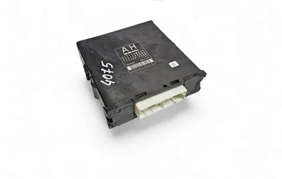 Subaru Forester SH Gearbox control unit/module 31711AM041 30919AA890 1124009130