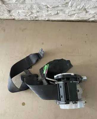 Volvo XC60 Rear seatbelt 39818864