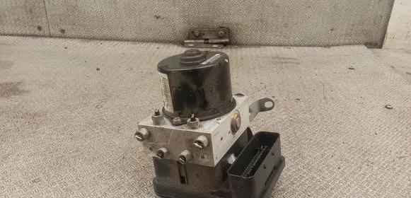 BMW 1 E81 E87 ABS Pump 6769844 6769845